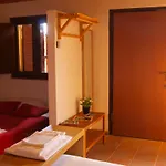 Becerca Vegan Farm stay *