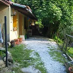Becerca Vegan Farm stay Serra San Quirico