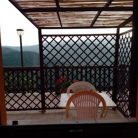 Farm stay Becerca Vegan Serra San Quirico